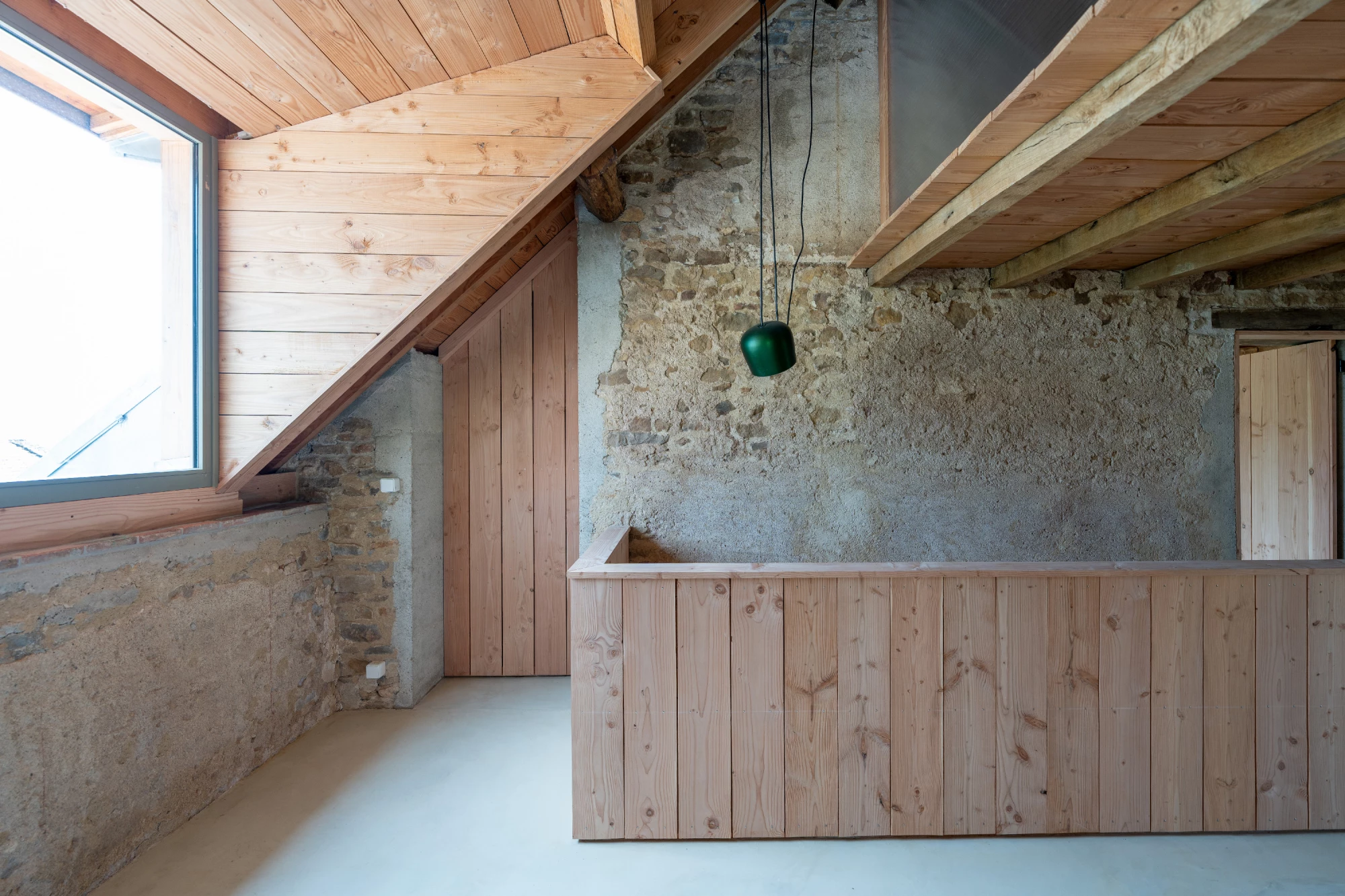 LE DÉVÉHAT VUARNESSON ARCHITECTES, La grange