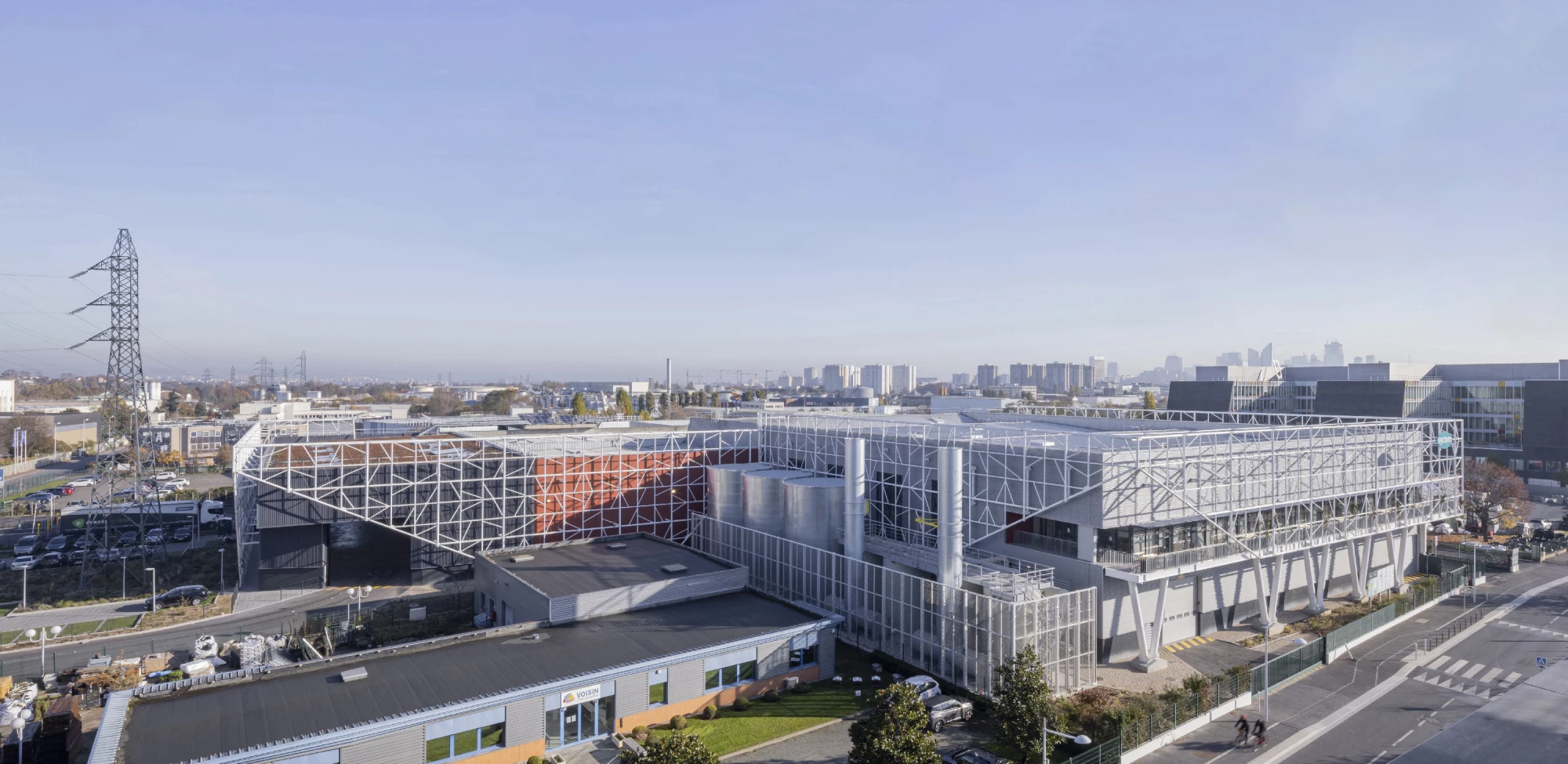 LE DÉVÉHAT VUARNESSON ARCHITECTES, Restructuration du centre de tri de collecte sélective du Syctom