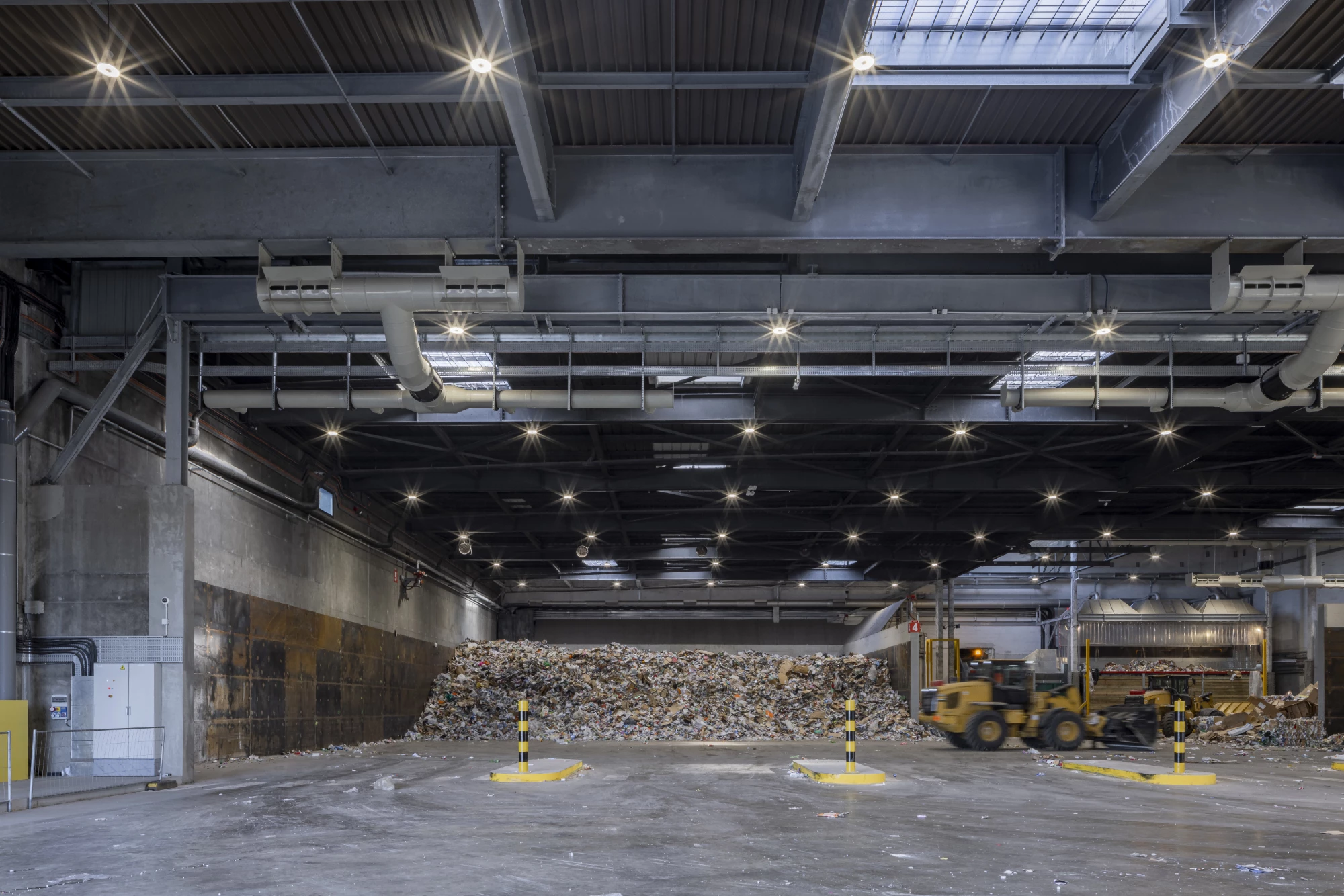 LE DÉVÉHAT VUARNESSON ARCHITECTES, Restructuration du centre de tri de collecte sélective du Syctom