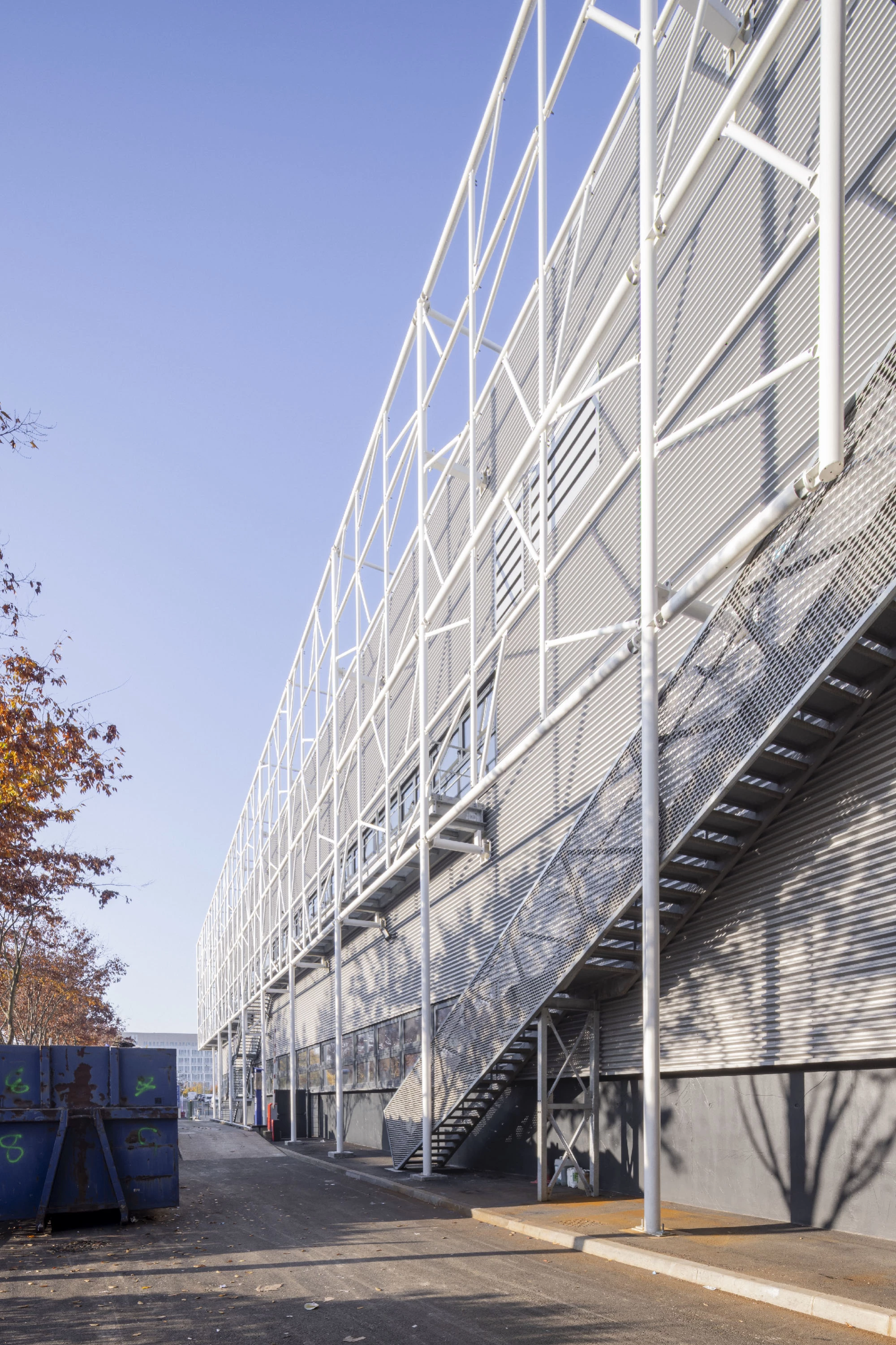 LE DÉVÉHAT VUARNESSON ARCHITECTES, Restructuration du centre de tri de collecte sélective du Syctom
